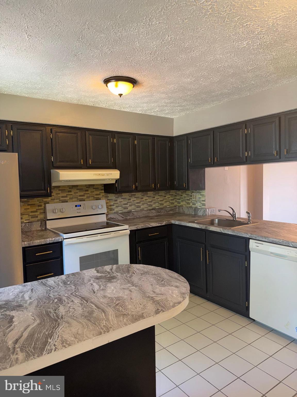 2837 Shepperton Terrace Silver Spring, MD 20904 - Photo 4 of 20