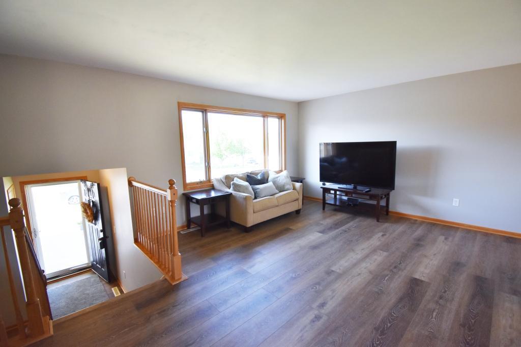 4844 11 Court Northwest Rochester, MN 55901 - Photo 3 of 37 Gallery Image 3