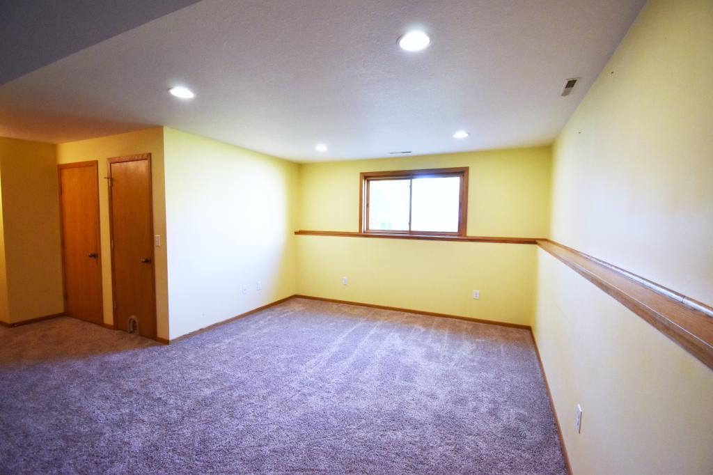 4844 11 Court Northwest Rochester, MN 55901 - Photo 23 of 37 Gallery Image 23