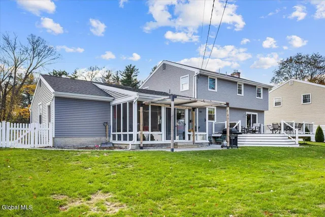 $509,900 | 113 Westchester Drive North, Bethlehem, NY 12054