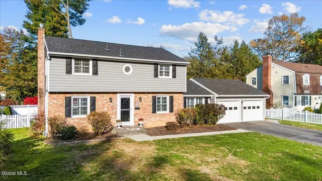 $509,900 | 113 Westchester Drive North, Bethlehem, NY 12054