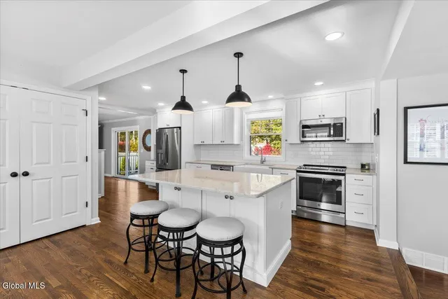 $509,900 | 113 Westchester Drive North, Bethlehem, NY 12054