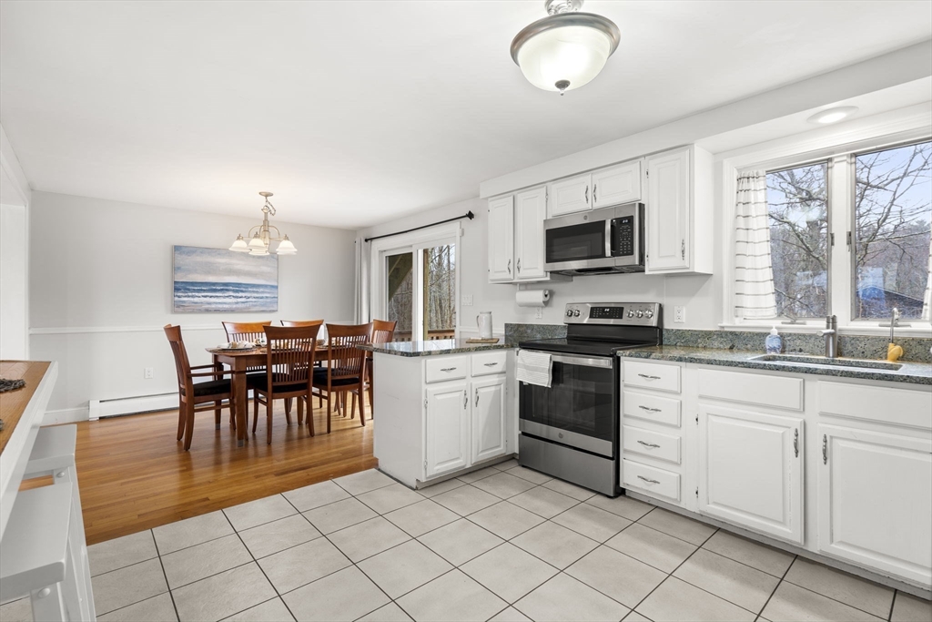 275 Echo Cove Road Hamilton, MA 01982 - Photo 12 of 42 Gallery Image 12