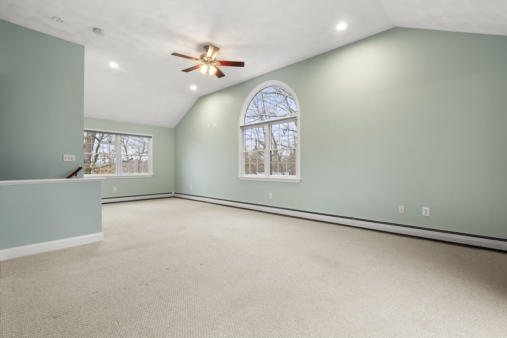 275 Echo Cove Road Hamilton, MA 01982 - Photo 20 of 42 Gallery Image 20