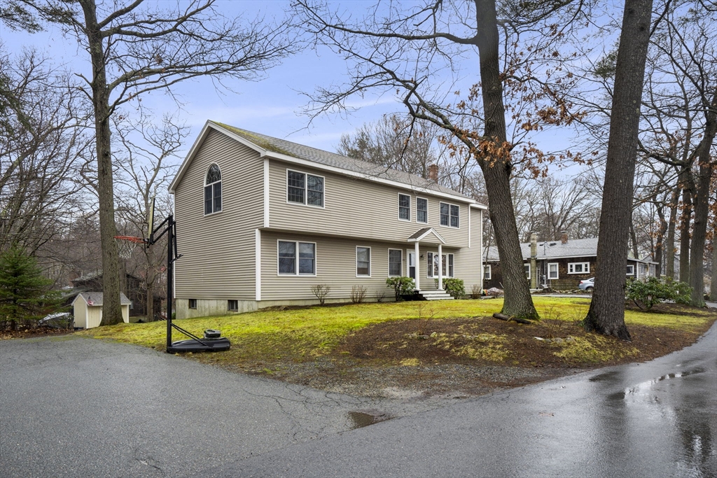 275 Echo Cove Road Hamilton, MA 01982 - Photo 2 of 42 Gallery Image 2