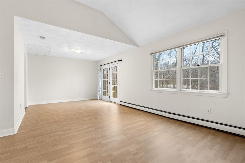 275 Echo Cove Road Hamilton, MA 01982 - Photo 29 of 42 Gallery Image 29
