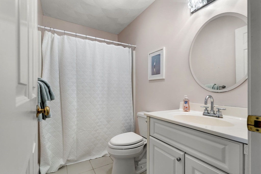 275 Echo Cove Road Hamilton, MA 01982 - Photo 37 of 42 Gallery Image 37