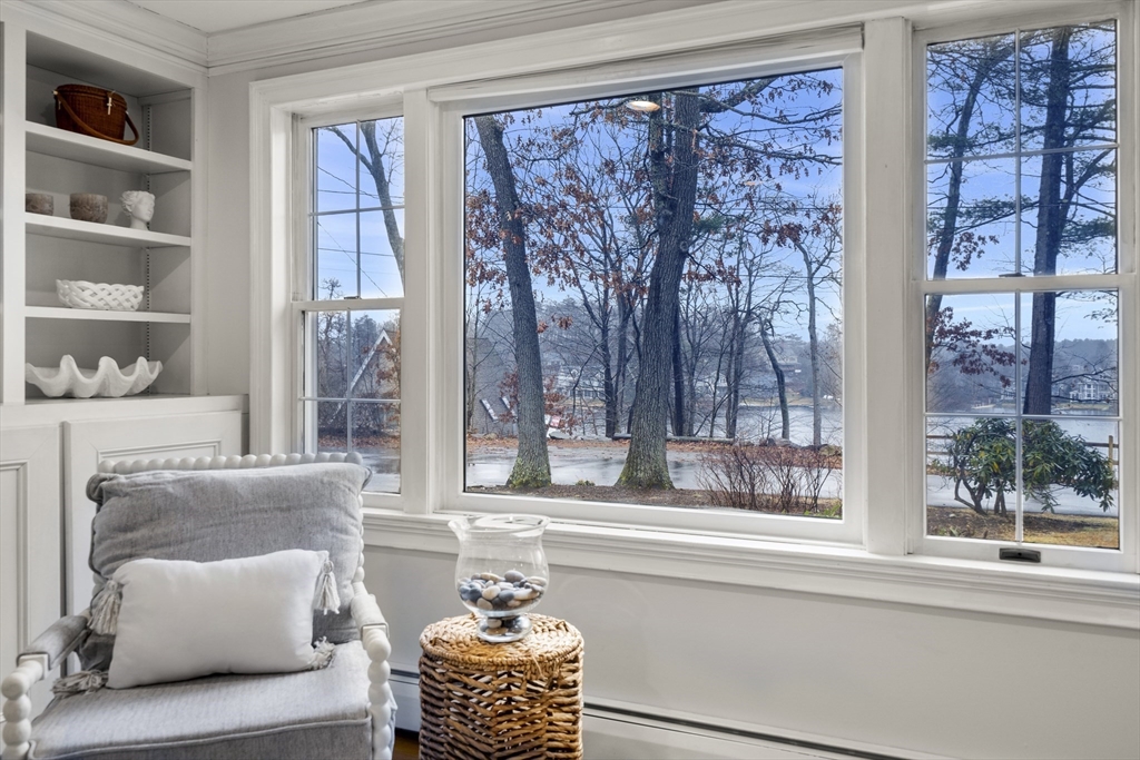 275 Echo Cove Road Hamilton, MA 01982 - Photo 4 of 42 Gallery Image 4