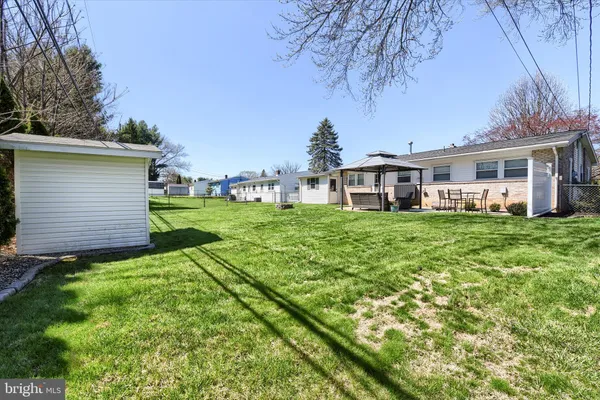 $310,000 | 5202 Royal Drive, Mechanicsburg, PA 17055