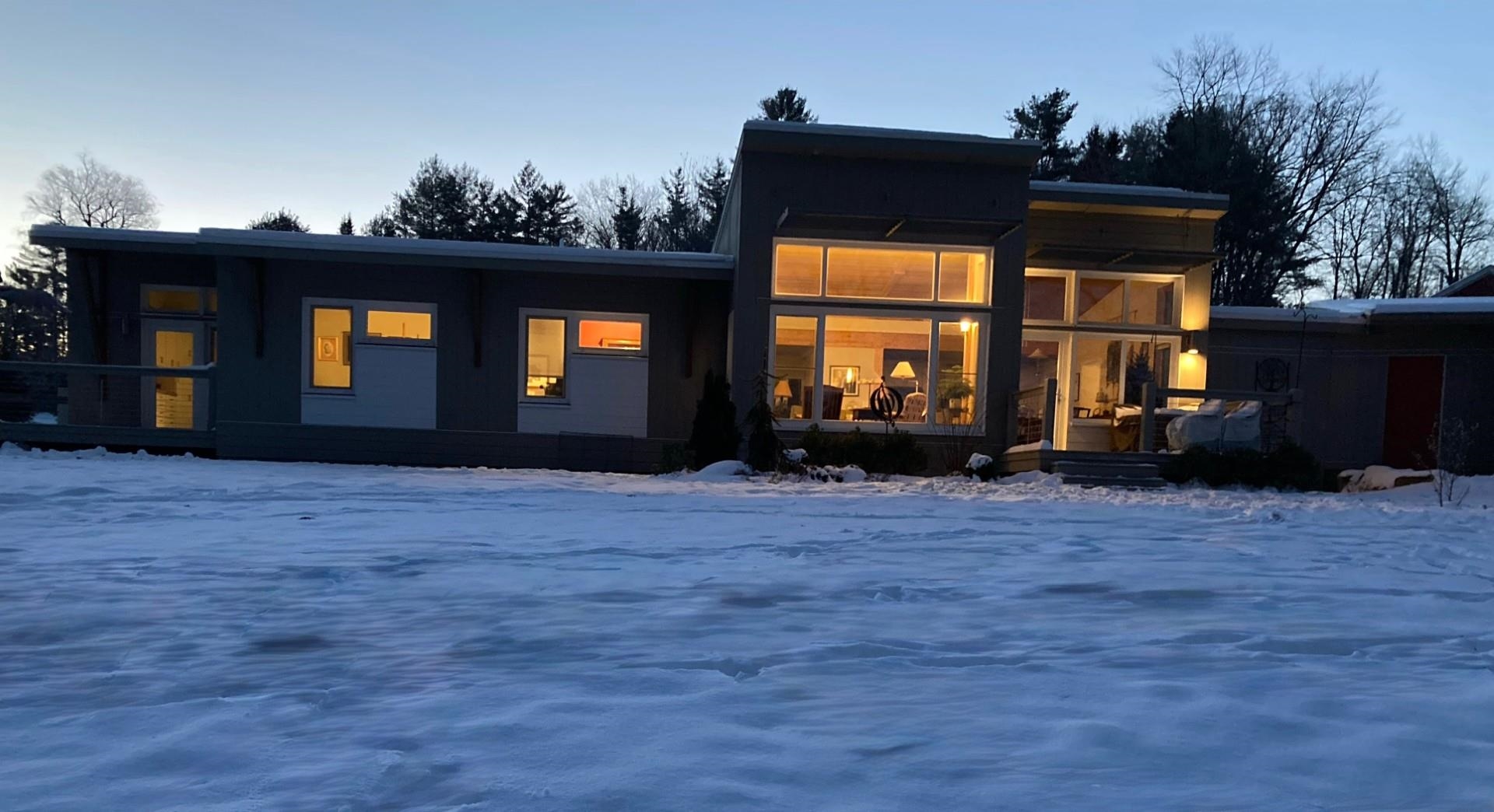 101 Wentworth Road Walpole, NH 03608 - Photo 3 of 51