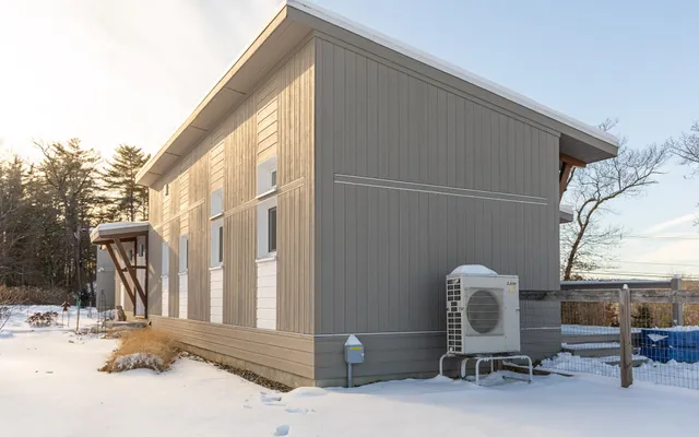 $690,000 | 101 Wentworth Road, Walpole, NH 03608