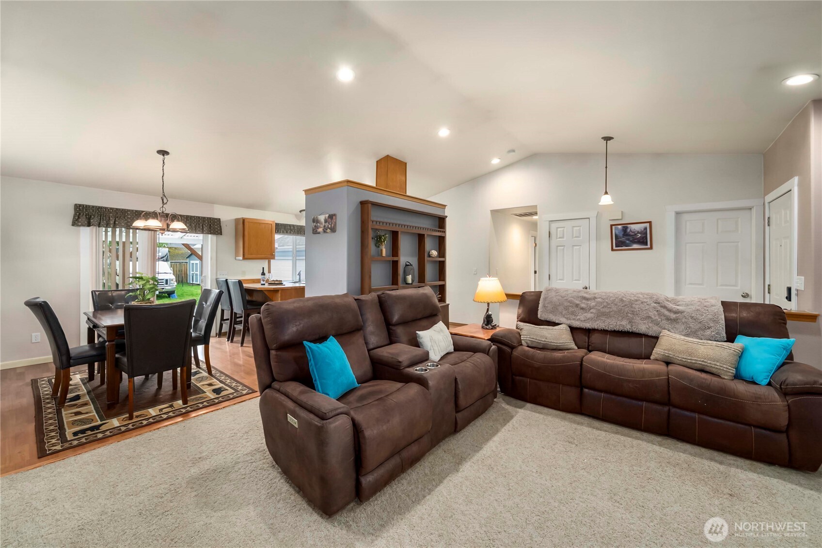 1010 Academy Street Sumner, WA 98390 - Photo 12 of 37