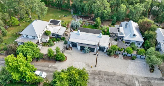 $2,100,000 | 133 Mitchler Street, Murphys, CA 95247