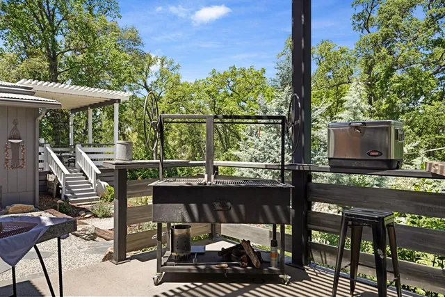 $2,100,000 | 133 Mitchler Street, Murphys, CA 95247