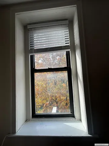 $3,500 | 59 West 8th Street, Unit 4C | Greenwich Village