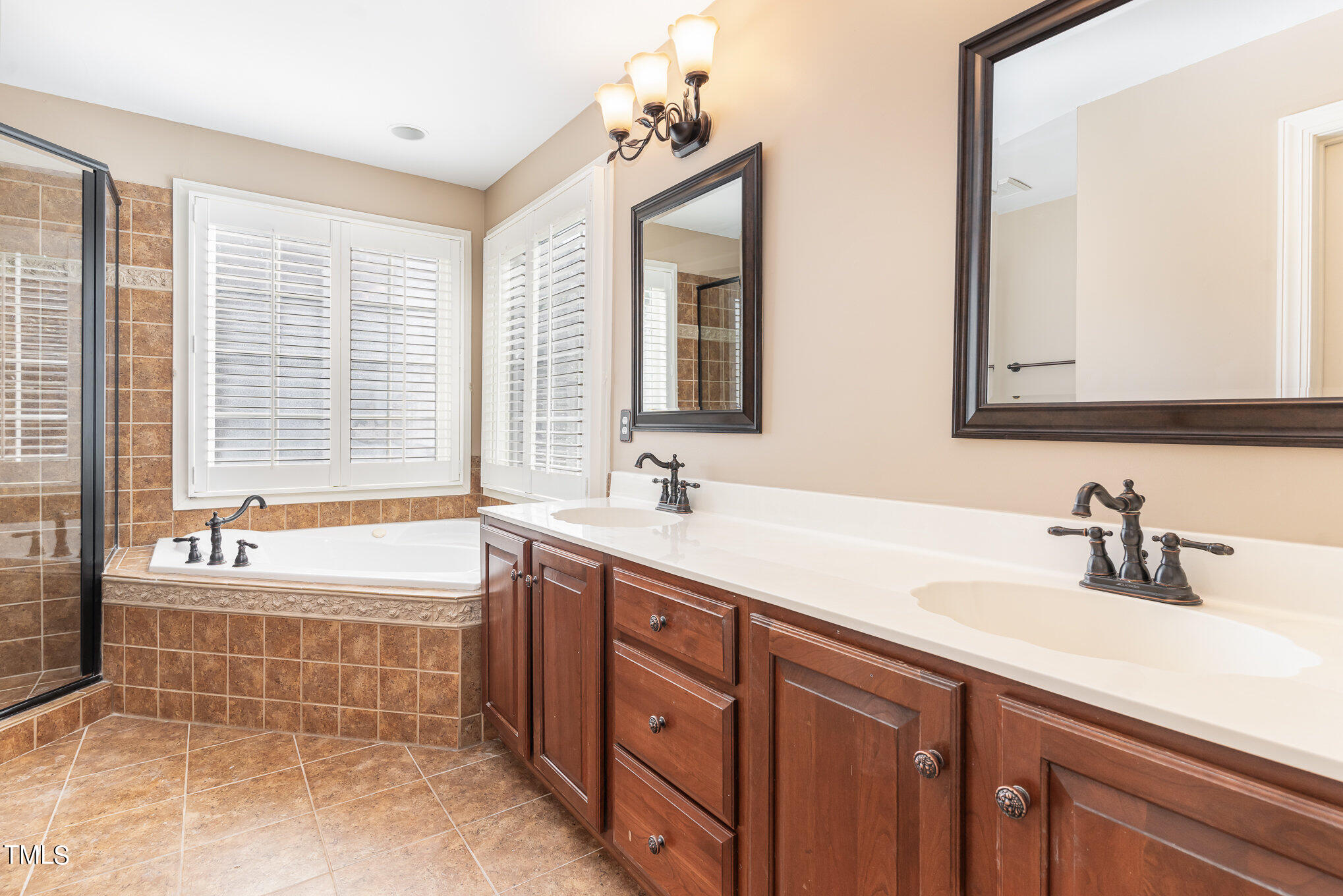 2805 London Bridge Court Raleigh, NC 27613 - Photo 20 of 35 014_dsc00055-edit