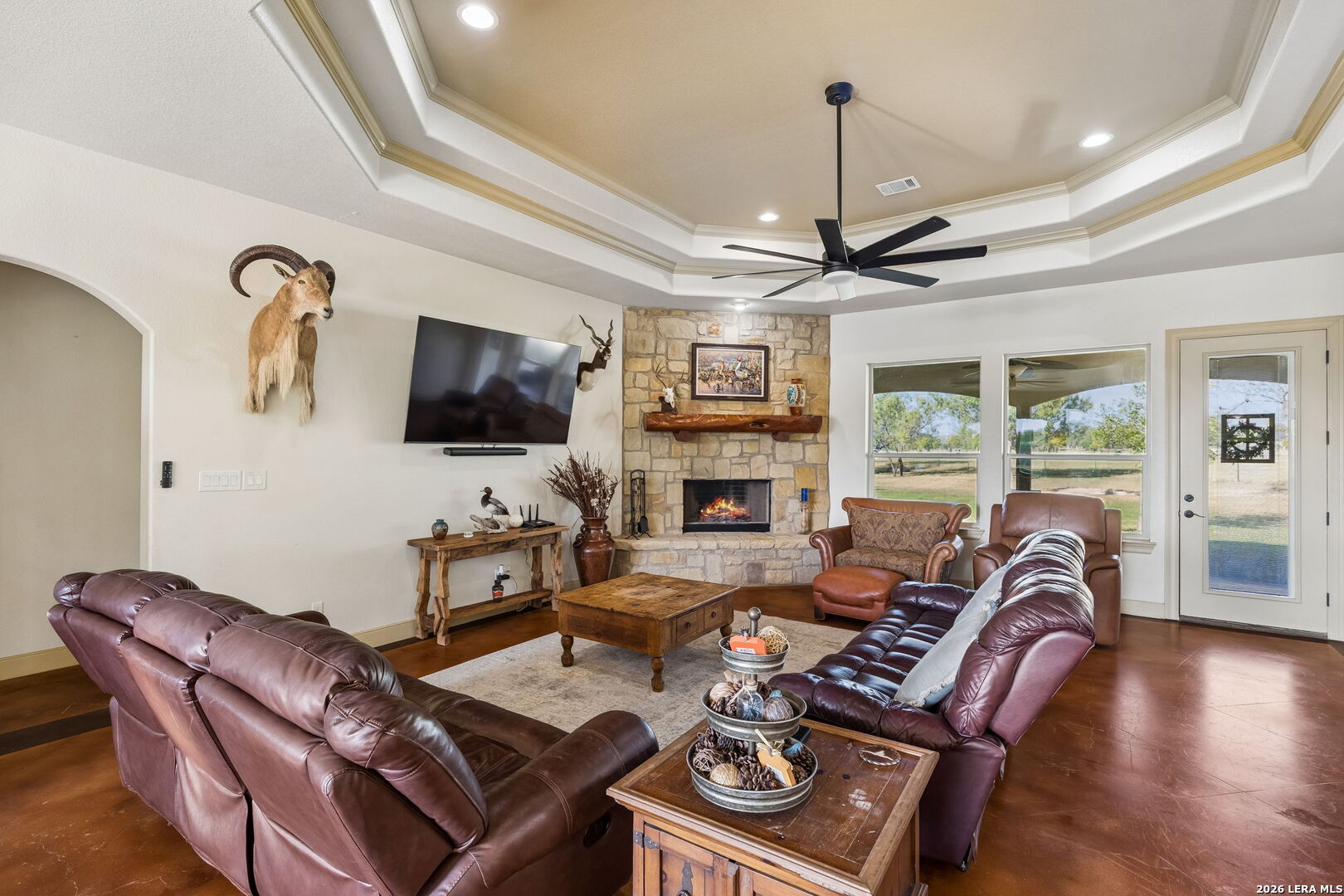 230 Casarez Road Pleasanton, TX 78064 - Photo 12 of 25 Gallery Image 12