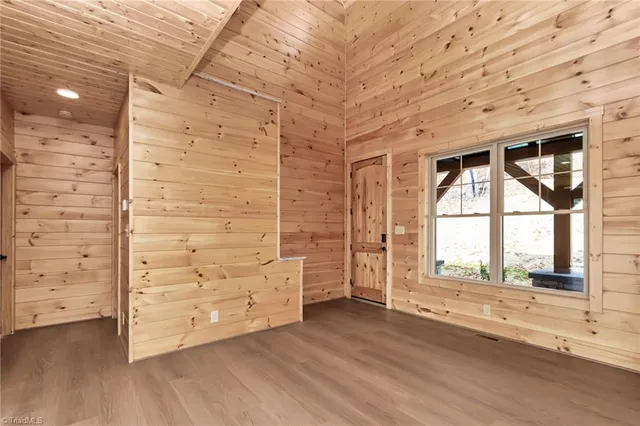 $749,000 | 638 Falcon Ridge Drive, Moravian Falls, NC 28654