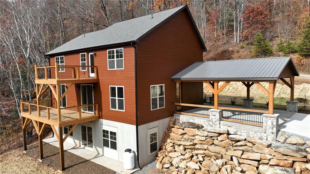 638 Falcon Ridge Drive Moravian Falls, NC 28654 - Photo 3 of 49
