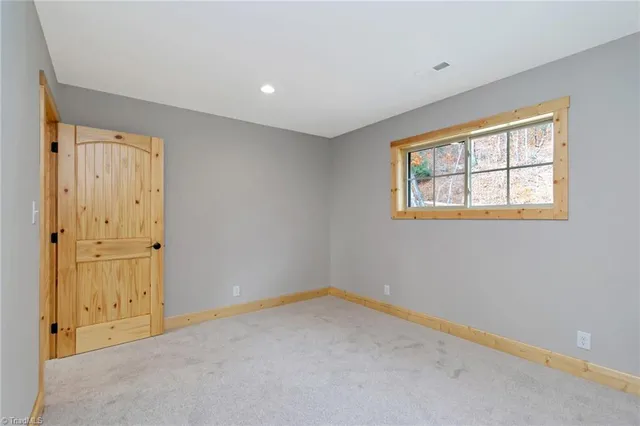 $749,000 | 638 Falcon Ridge Drive, Moravian Falls, NC 28654