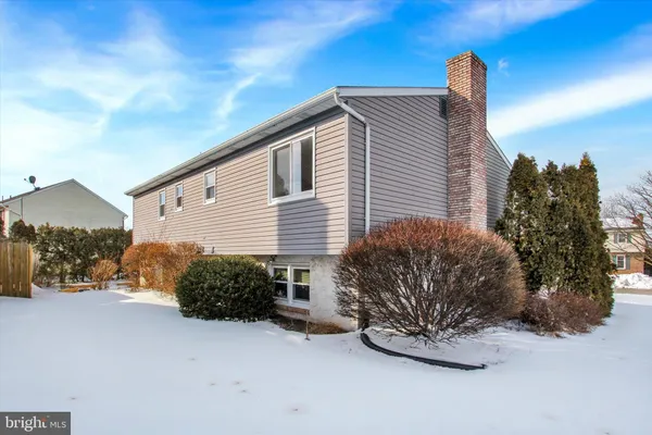 $322,000 | 2975 Cypress Road South, Dover, PA 17315