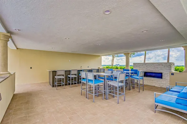 $6,000 | 2640 Lake Shore Drive, Unit 2211, Riviera Beach, FL 33404