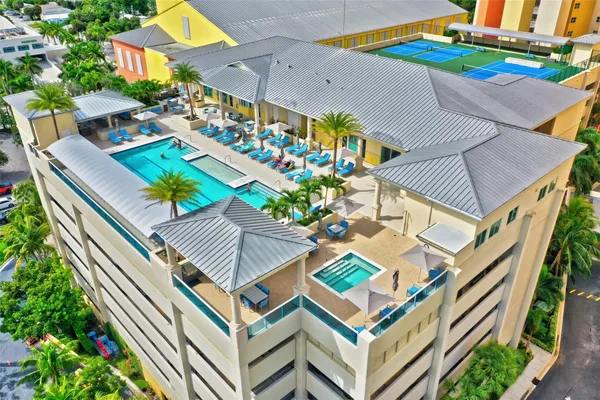 $6,000 | 2640 Lake Shore Drive, Unit 2211, Riviera Beach, FL 33404