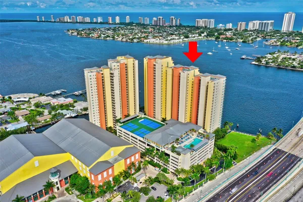 $6,000 | 2640 Lake Shore Drive, Unit 2211, Riviera Beach, FL 33404