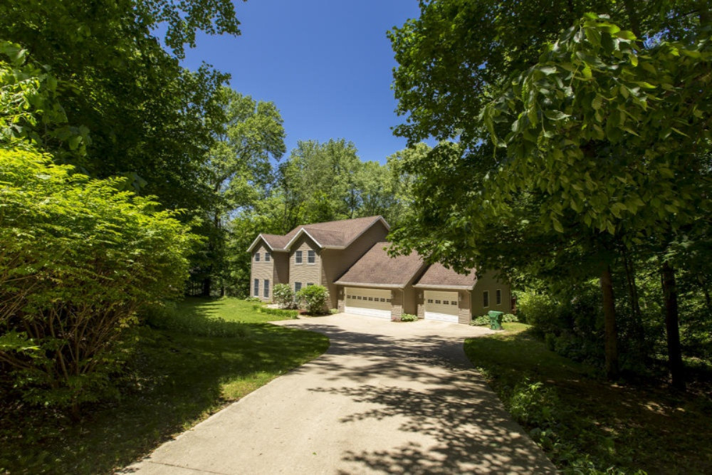 1717 Harrah Road Niles, MI 49120 - Photo 2 of 73 1717 Harrah Rd