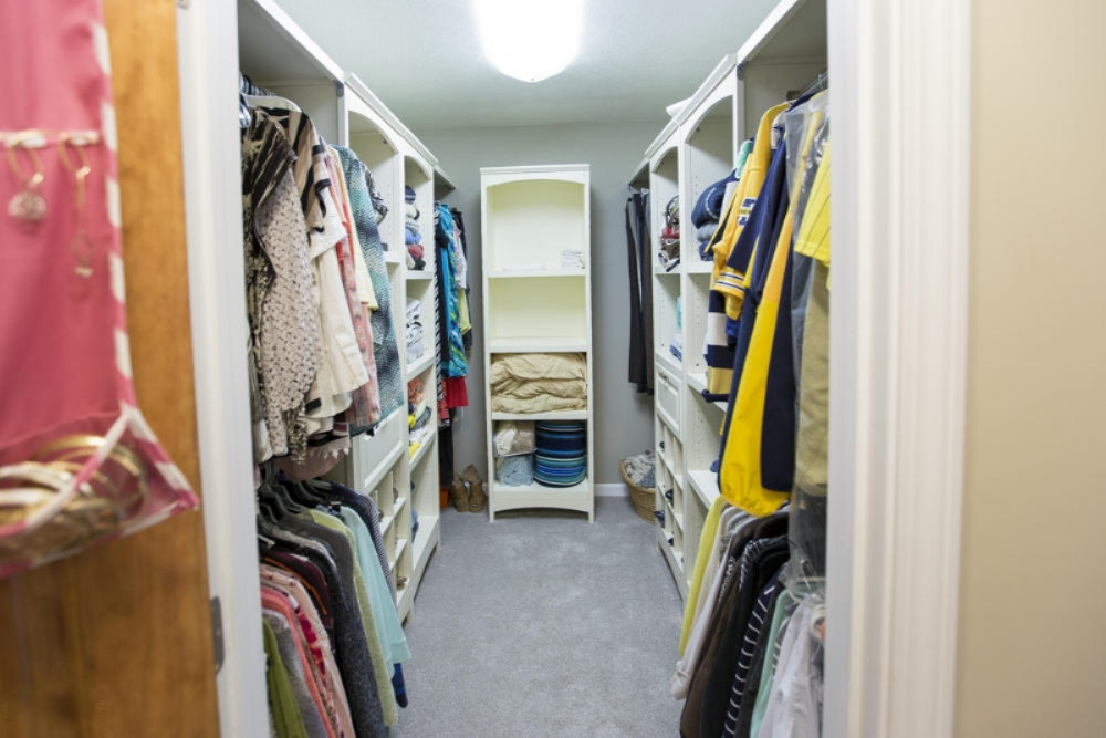 1717 Harrah Road Niles, MI 49120 - Photo 35 of 73 Master Suite