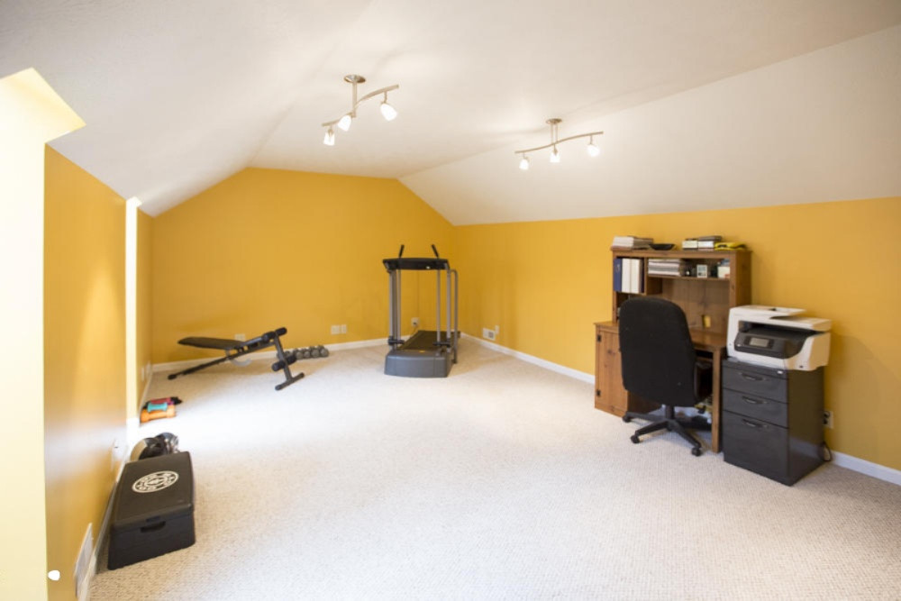 1717 Harrah Road Niles, MI 49120 - Photo 45 of 73 2nd Floor Den/ Office