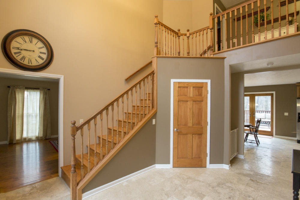 1717 Harrah Road Niles, MI 49120 - Photo 5 of 73 Foyer