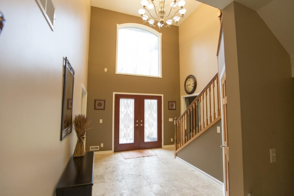 1717 Harrah Road Niles, MI 49120 - Photo 8 of 73 Foyer