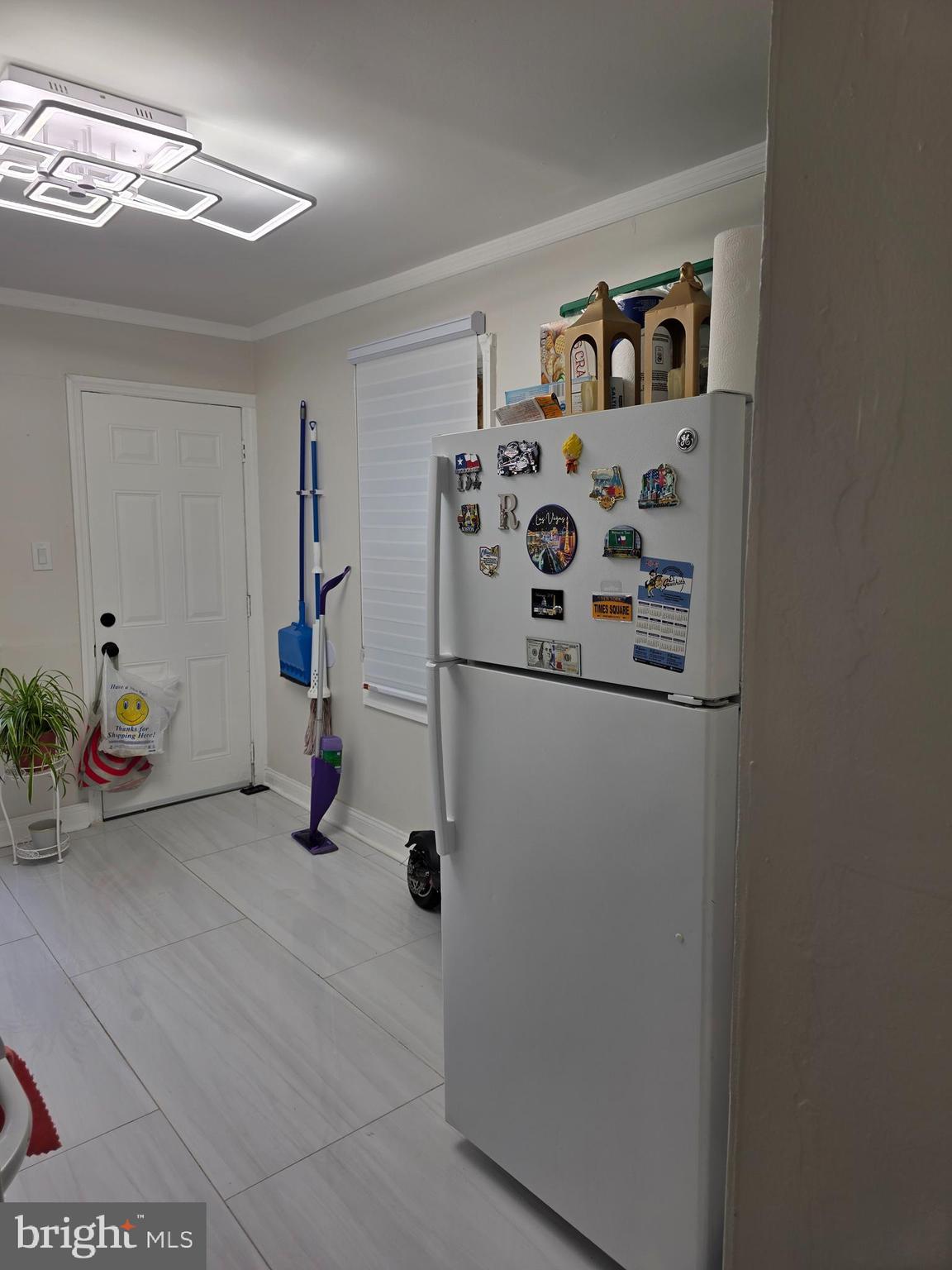 128 Exton Avenue Trenton, NJ 08618 - Photo 8 of 19