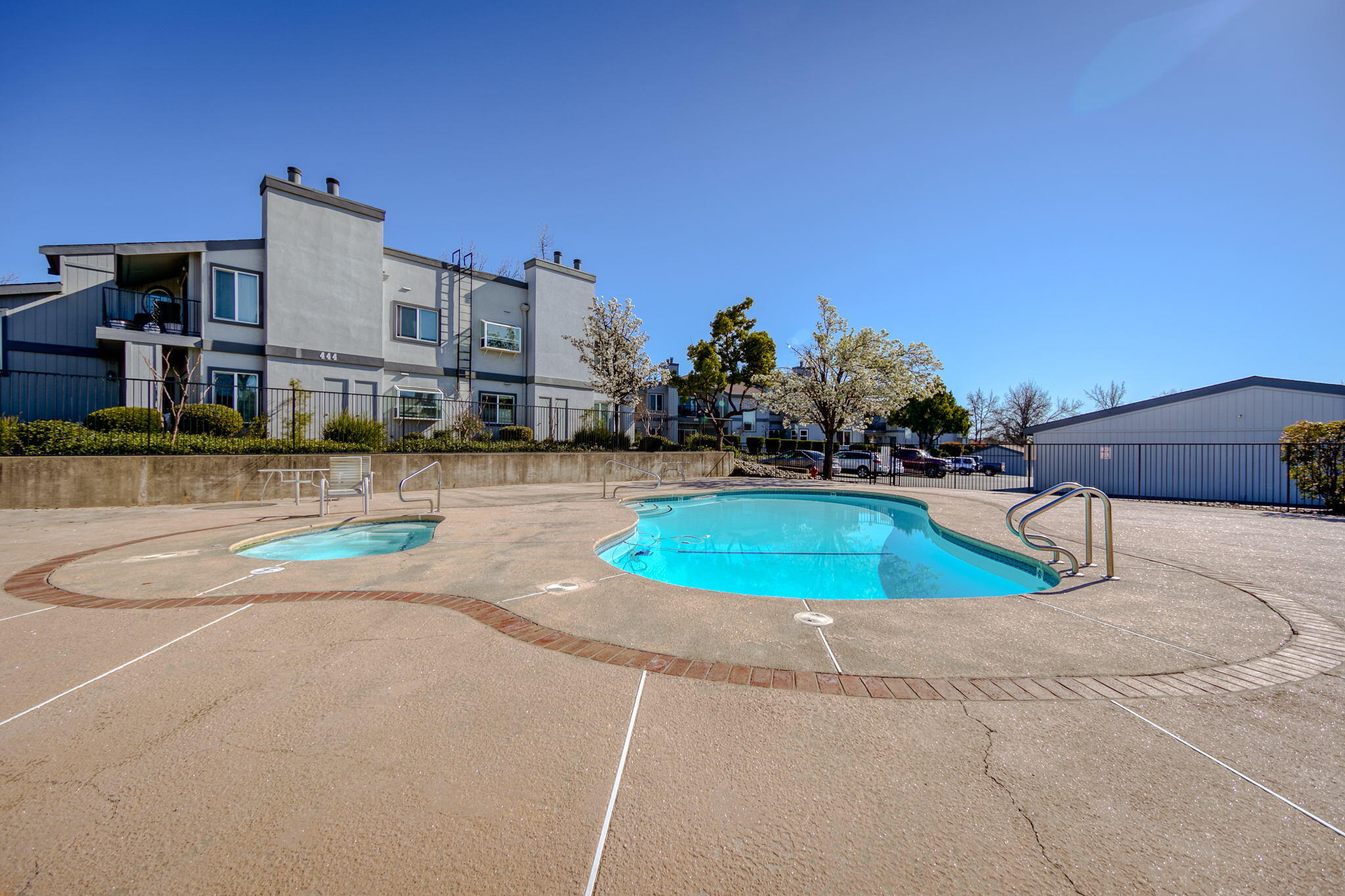 426 Ridgecrest Trail, Unit 125 Redding, CA 96003 - Photo 22 of 56 Pool & Spa