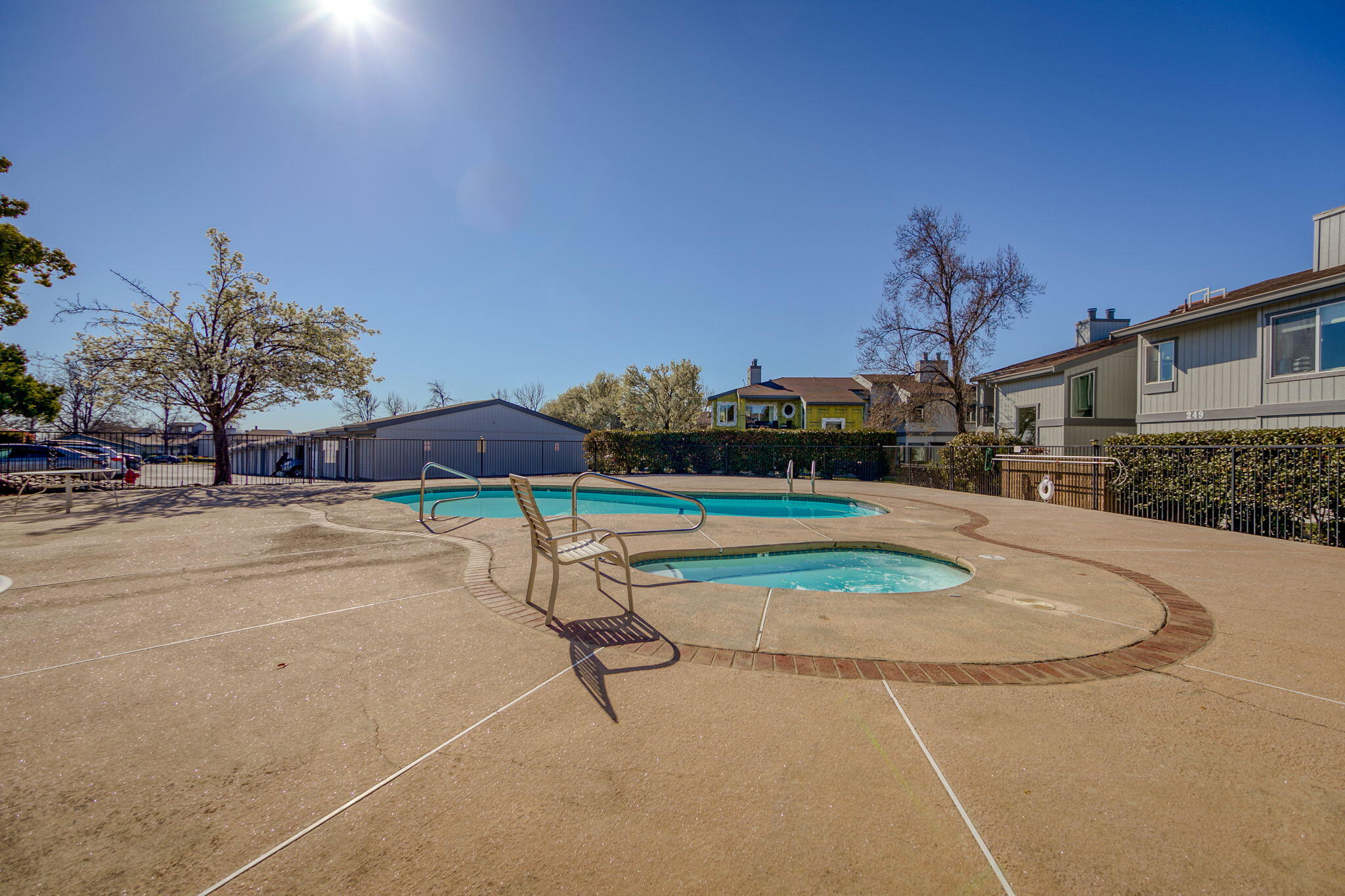 426 Ridgecrest Trail, Unit 125 Redding, CA 96003 - Photo 24 of 56 Pool & Spa