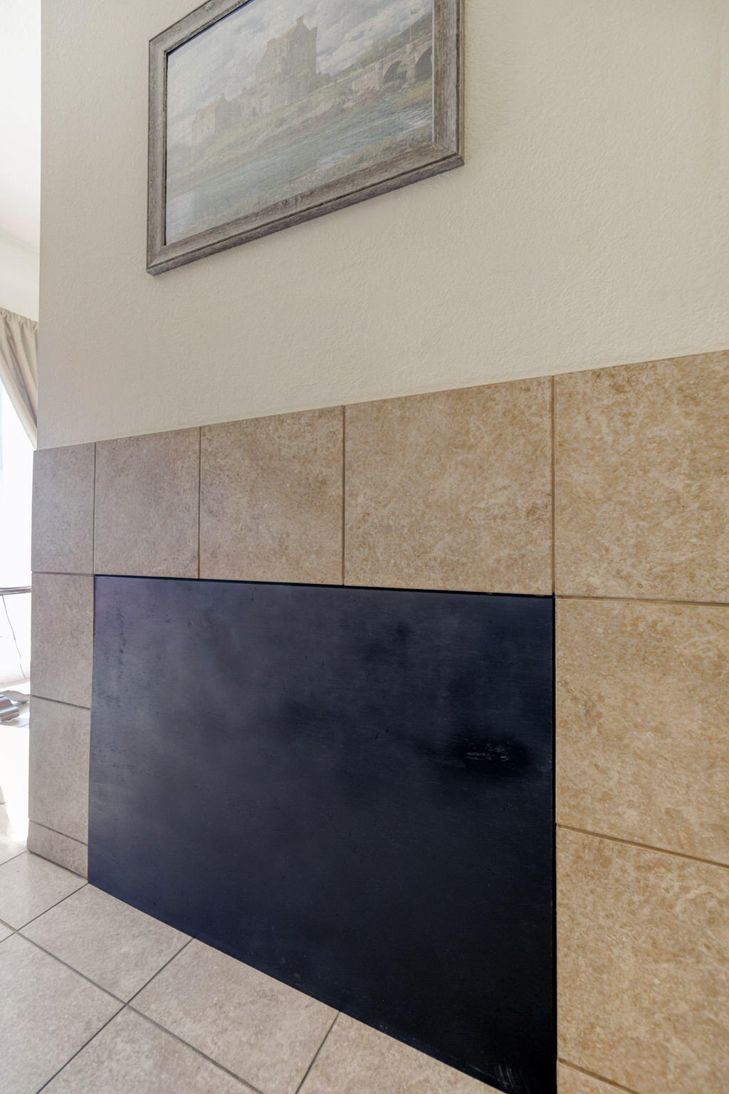 426 Ridgecrest Trail, Unit 125 Redding, CA 96003 - Photo 32 of 56 Working Wood Fireplace