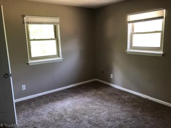 $825 | 407 Sykes Avenue, Unit D, Greensboro, NC 27405