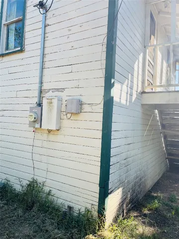 $79,000 | 106 North Pear Street, Rockdale, TX 76567