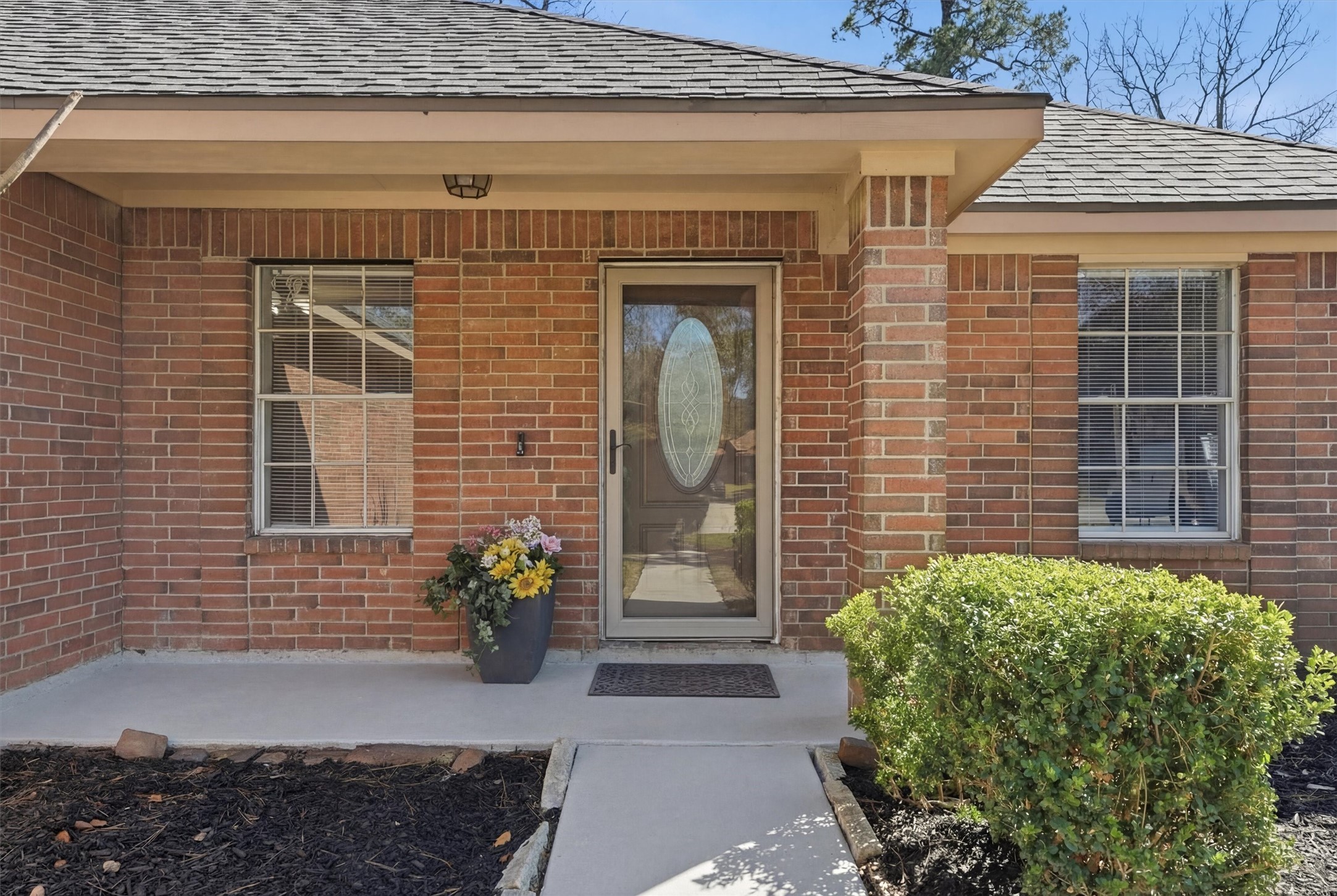 2618 Heather Knoll Drive Spring, TX 77373 - Photo 5 of 32 a front view of a house
