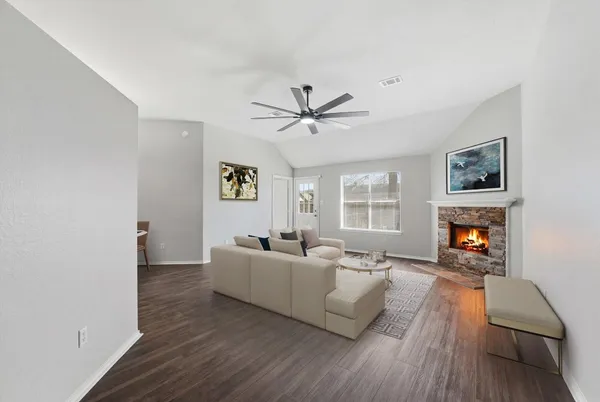 $229,900 | 2618 Heather Knoll Drive, Spring, TX 77373