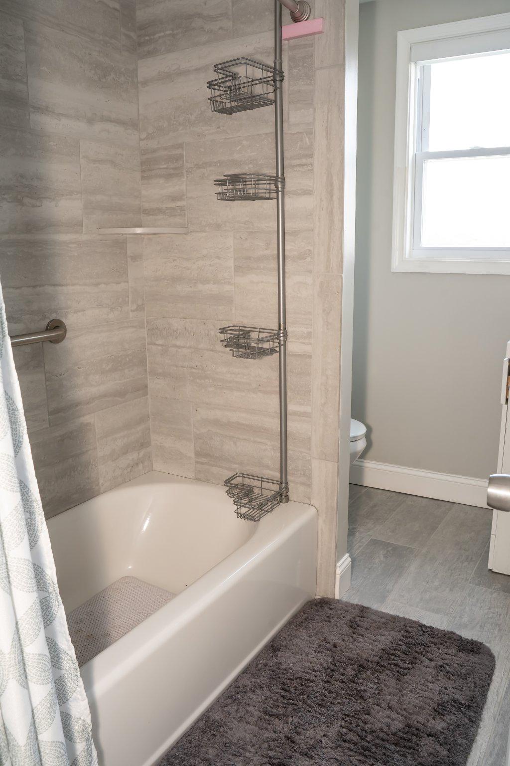 753 East 25th Street Chester, PA 19013 - Photo 21 of 47 Tile tub surround.