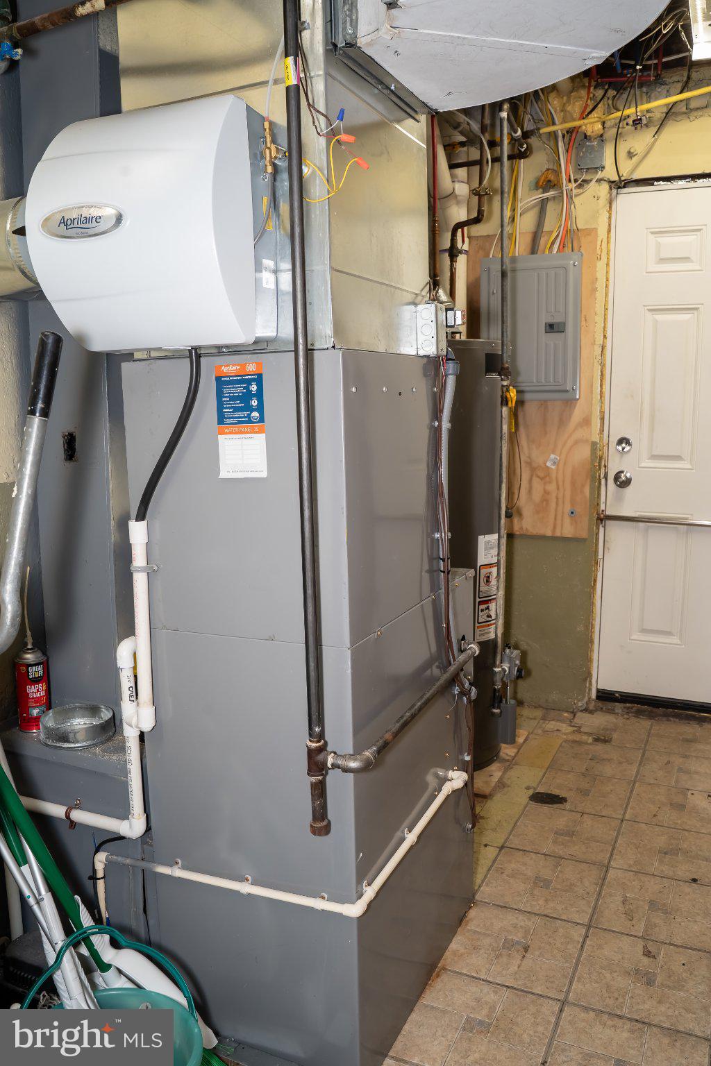 753 East 25th Street Chester, PA 19013 - Photo 43 of 47 Efficient heating system in utility space.