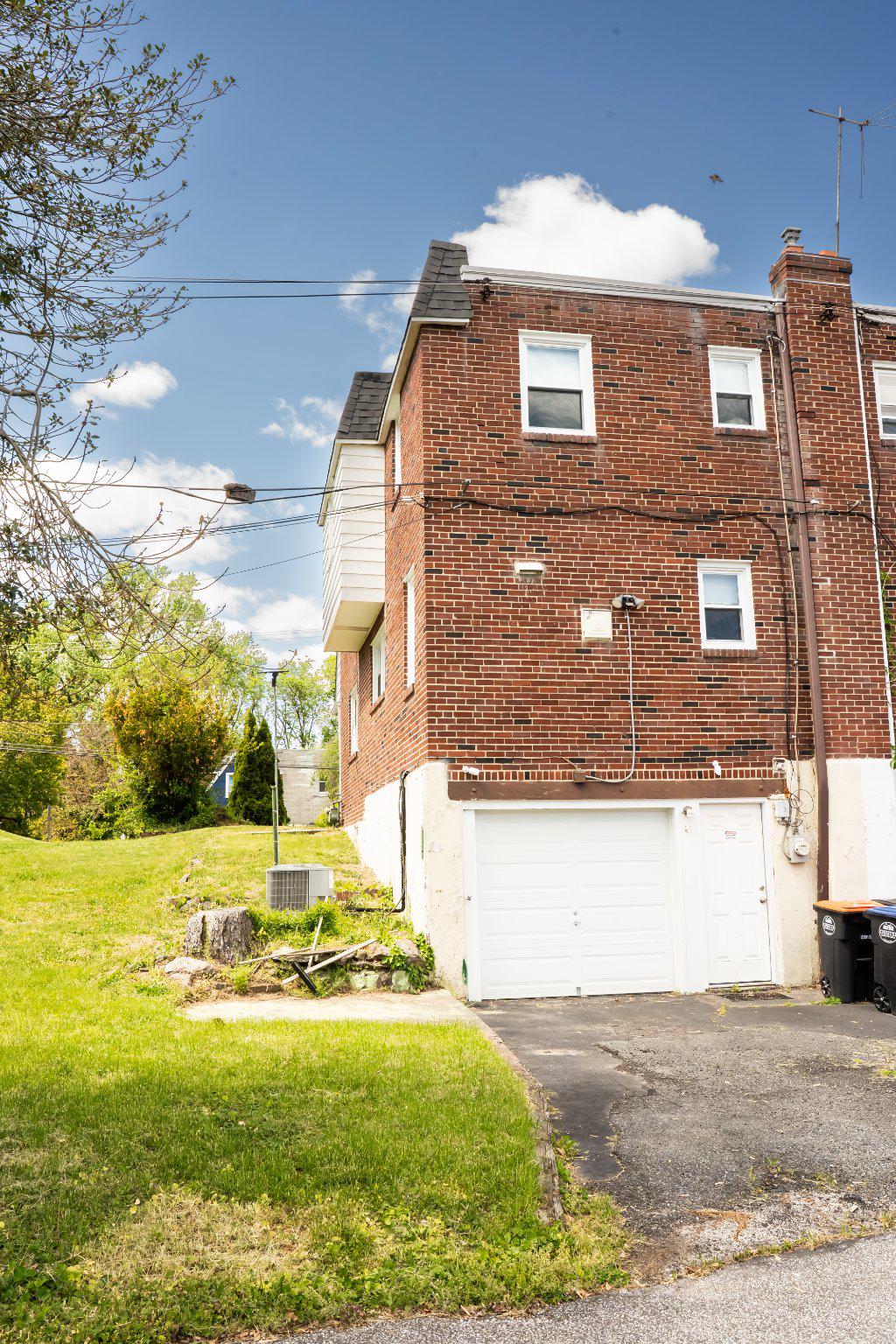 753 East 25th Street Chester, PA 19013 - Photo 44 of 47 Brick all around.One car garage.