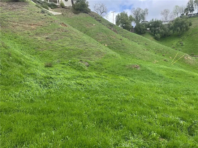 a view of house with a outdoor space