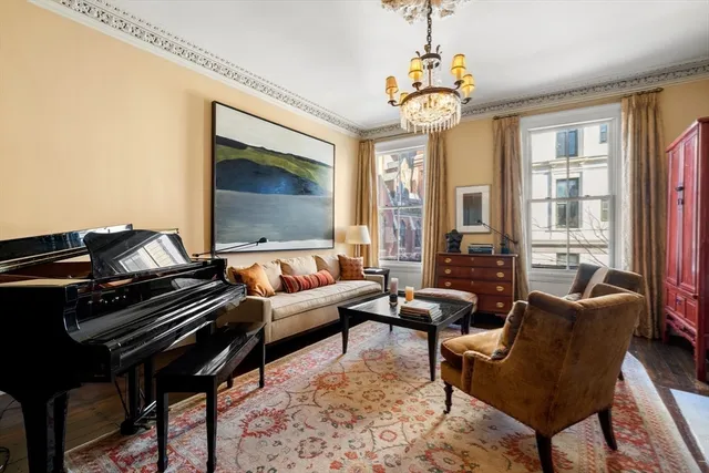 $25,000 | 54 Union Park, Boston, MA 02116