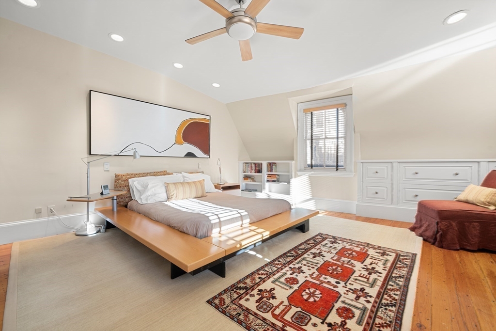 54 Union Park Boston, MA 02116 - Photo 21 of 35