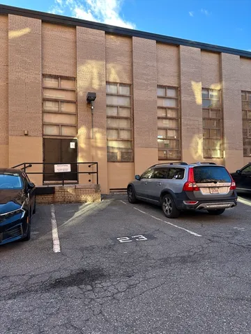 $25,000 | 54 Union Park, Boston, MA 02116