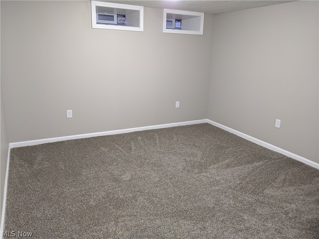 1701 Rushton Road Cleveland, OH 44121 - Photo 30 of 33