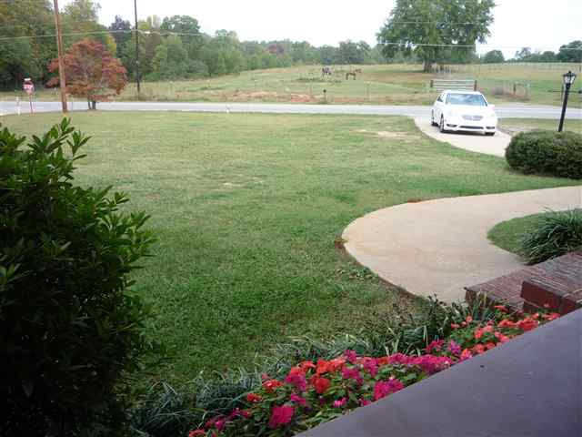 1335 Centerville Road Anderson, SC 29625 - Photo 11 of 16